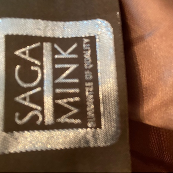 Saga Mink long leather mink coat. Genuine fur combined with leather size small - Picture 3 of 5